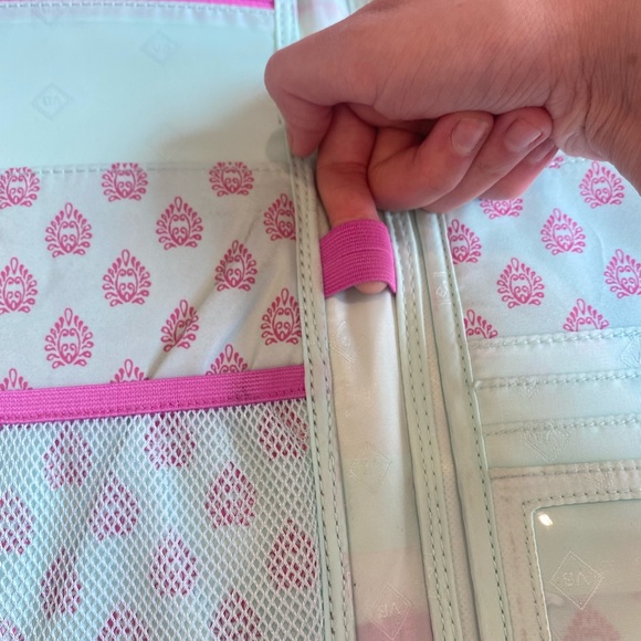 Vera Bradley Multi-Use Computer Case - Picture 10 of 11